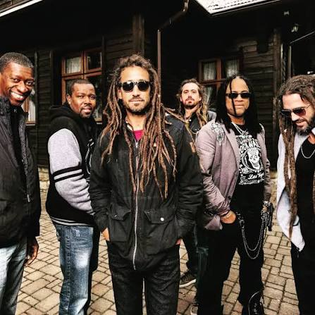 Big Mountain — band photograph